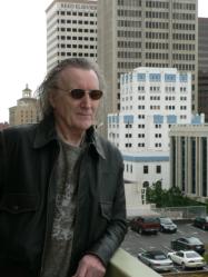 LR: light solo crude